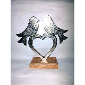 Achat en gros - Sculpture artisanale en métal argenté représentant un oiseau sur un support en bois, en forme de cœur, cadeau de mariage ou de la Saint-Valentin, centre de table, décoration intérieure - Product Image 1