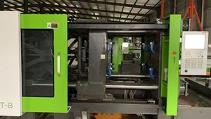 Yizumi All New S450PET-B Original New 450Ton PET Injection Molding <b>Machine</b> for PET Preform and Other Goods Injection <b>Machine</b> - Product Image 6