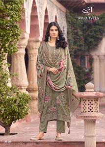 Ensemble Kurti et pantalon en viscose pure, imprimé numérique, avec broderie Aari et travail manuel, tenue ethnique pour fêtes et mariages. - Product Image 4