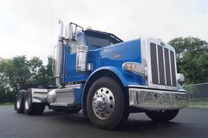 Tracteur routier poids lourd 6x4 avec cabine couchette diesel pour le transport de marchandises - Product Image 2