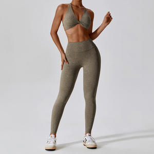 Fournisseur OEM de vêtements de yoga, tissu extensible doux, vêtements de sport idéaux pour le yoga, le Pilates, la salle de sport et les marques de vêtements à étiquette privée - Product Image 4