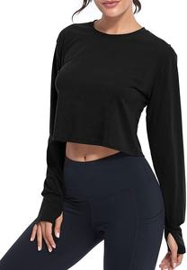 Tops d'entraînement à manches longues de couleur unie pour femmes Tops courts en tissu jersey avec trou pour le pouce Style Hip Hop pour femmes - Product Image 2
