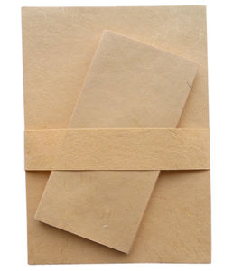 Papel de Carta Personalizado de Primera Calidad, 10 Hojas A4 + 5 Sobres, Empaquetado como un Juego - Product Image 1