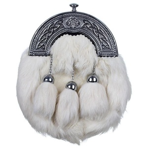 Sporran Escocés de Cuero Genuino con Tartán Tradicional Laxey Manx y 3 Borlas - Prenda Escocesa Personalizada - Product Image 5