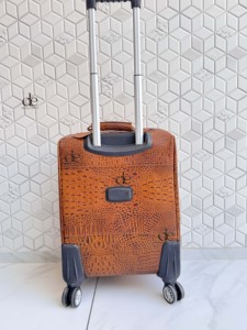 Bolsas de equipaje de nuevo diseñador, bolso con ruedas hecho a mano de usos múltiples, cuero genuino, Unisex, tamaño grande, Maleta de diseño único de usos múltiples - Product Image 4