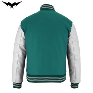 Chaqueta Universitaria de Béisbol Tipo Bomber Personalizada con Bordado, Chaqueta Universitaria de Poliéster para Hombre en Colores Sólidos - Product Image 3