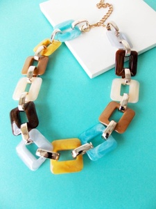 สร้อยคอเรซิ่นทำมือ รูปทรงไม่สม่ำเสมอ หลากสี เครื่องประดับแฟชั่น - Product Image 5