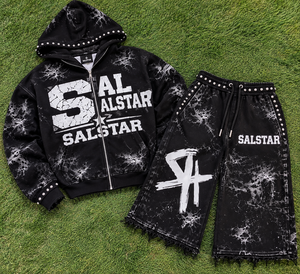 ชุดเซ็ต 2 ชิ้น เสื้อฮู้ดดี้ลายกราฟิกสีดำสำหรับผู้ชายและกางเกงขาสั้นทรงหลวม สไตล์สตรีทแวร์โอเวอร์ไซส์ ชุดแทรคสูท พร้อมโลโก้แบบกำหนดเอง ชุดลำลองสไตล์ฮิปฮอป - Product Image 6
