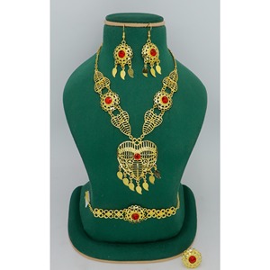 สร้อยคอสั้นชุบทองคุณภาพระดับพรีเมี่ยมดีไซน์ใหม่พร้อมต่างหูและแหวนและสร้อยข้อมือ - Product Image 3