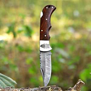 Couteau de chasse pliant Damas à verrouillage, manche en bois de qualité industrielle, fournisseur en gros, directement de l'usine, personnalisation de marque B2B - Product Image 4