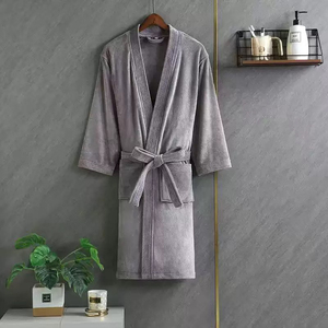 Cotton Waffle Style Bathrobe for Adult Couples Absorbent Hotel Home Wear Autumn and Winter Cotton Bathrobe Wholesale - Product Image 3