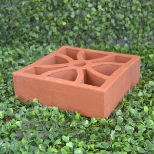 Wholesaler Traditional Style Vietnam 4 <b>Leaf</b> <b>Screen</b> Customizable Lightweight Red Terracotta Sintered Hollow Porosity Clay Bricks - Product Image 3
