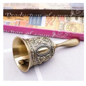 Campana de Mano de Latón Fundido de Diseño Maravilloso, Estilo Antiguo Indio, Campana de Mano de Latón Pulido con Acabado Envejecido - Product Image 1