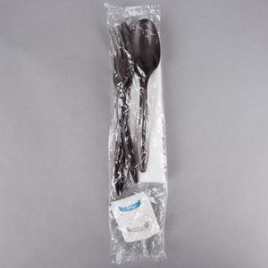 Set di posate in plastica nera di peso medio da 100 pezzi, con tovaglioli e bustine di sale/piomare, kit monouso per feste - Product Image 2