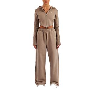 Ensemble de survêtement pour femmes avec sweat à capuche zippé court et pantalon large en molleton doux, tenue de détente en deux pièces, approvisionnement en gros OEM - Product Image 1
