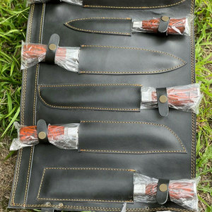 Ensemble de couteaux de cuisine en acier Damas avec un aspect haut de gamme, des poignées confortables et des outils de cuisine - Product Image 5