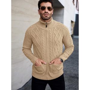 2025 hommes Slim Fit câble tricoté pull avec poches fermeture éclair complète col montant bouton décoration évider ODM approvisionnement - Product Image 4