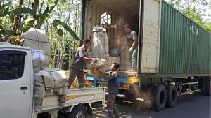 Juego de Sillas de Jardín de Madera de Teca para Hotel Amangiri con Cojines, Diseño Moderno y Minimalista para Playa y Piscina - Product Image 5