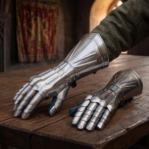 Guantes de Caballero Medieval, Armadura de Acero Inoxidable, Plateados, Estilo Antiguo, Metal Pulido - Product Image 1