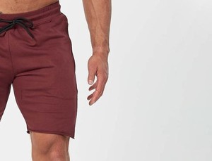 Shorts Bermuda Homme en Tissu Durable, Couleur Unie, Entièrement Personnalisables, Anti-Plis, Respirants, avec Matériaux de Qualité Supérieure - Product Image 2