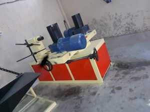 Máquina Semiautomática de Enrollado de Tubos de Papel Espiral de 3 Fases con PLC y Motor, Capacidad de 500 Kg/h - Product Image 2