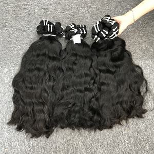 Cheveux humains vierges naturels trame brésilienne noir dentelle frontale transparente Machine Double trame lâche style vague profonde pour les femmes - Product Image 1