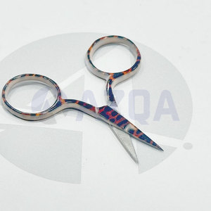 Ciseaux à broder professionnels miniatures en acier inoxydable, lames pointues et affûtées pour la couture, la coupe de fil, les travaux manuels et la broderie. - Product Image 5
