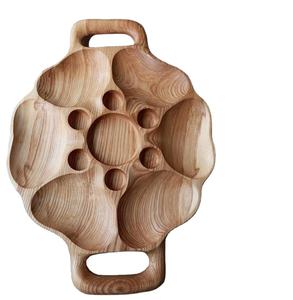Material de madera de mango de alta calidad personalizado en forma de flor muchos platos servidor bandeja para servir comida plato - Product Image 1