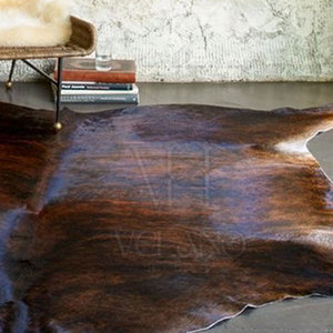 Alfombra de Piel de Vaca Tricolor Exótica, Tapete de Piel Genuina, Suministro al por Mayor, Alfombra de Cuero de Vaca de Tamaño Personalizado, Piel con Pelo de Primera Calidad - Product Image 4