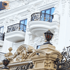 Puertas de Entrada Dobles de Hierro Forjado Estilo Victoriano Real KHP, Duraderas, con Acabado Dorado Antiguo y Diseño Avanzado Antirrobo - Product Image 5