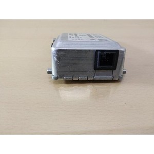 ECUs y Módulos de Computación Usados de Clase E 0009006704 - Product Image 2