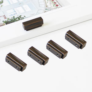 Tirador Rectangular de Aleación de Zinc Bronce Antiguo para Gabinetes, Manija Rústica Vintage para Cajones de Cocina, Baño y Comedor - Product Image 4