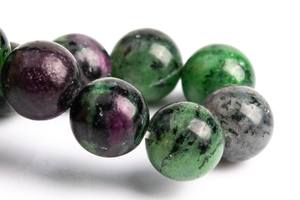 Pulsera redonda de piedras preciosas de rubí zoisita natural auténtica, color verde y negro, para hacer joyas, regalo hecho a mano - Product Image 5