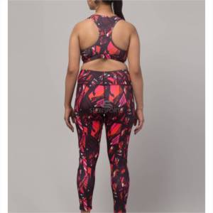 Leggings de sport pour femmes personnalisés, sans couture, taille haute, longueur genou, séchage rapide, légers - Product Image 3