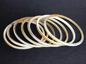 Bracelet manchette ouverte en corne de vache, fait main, poli, imitation perle, motif chrétien moderne, écologique, pour femme, cadeau de mariage MN - Product Image 6
