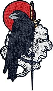 Patch brodé Corbeau avec épée, à coudre, forme irrégulière, décoration textile AVEC DÉCOUPE LASER - Product Image 3