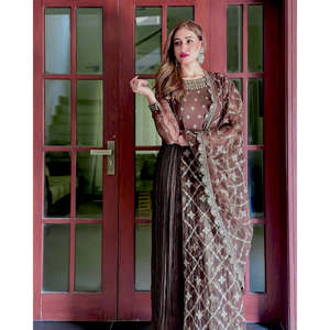 Conjunto de Dupatta y Falda de Seda Chinon Pura para Fiestas Indias y Pakistaníes - Elegante Ropa de Fiesta - Product Image 5