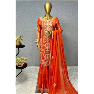 Diseñador Party Wear XL Top y Sharara con Dupatta Handcrafted Pearl Stone Work - Product Image 4
