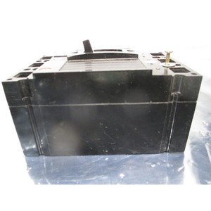 Interruptor de Circuito General Electric TEC36015 de 3 Polos - Equipo y Piezas de Semiconductores de Confianza de Marca Global - Product Image 4