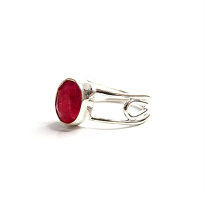 Cut Ruby Sterling <b>Silver</b> <b>Statement</b> <b>Ring</b> (2.9 Grams) With Split Band Design Everyday Wear Comfort & Lightweight Jewelry - Product Image 2