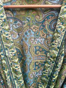 Green Paisley Print Wrap Dress Belt Maxi Three Quarter Sleeve V-Neck Vintage A-Line Beach Vacation Style <b>Silk</b> <b>Kimono</b> - Product Image 4