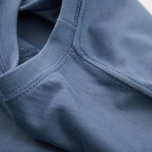 T-shirt Premium 100% Coton à Manches Longues pour Homme, Col Rond, Uni, Coupe Slim, Ourlet Courbé, Couture en V, Grammage Lourd 220 GSM, Vente en Gros - Product Image 3