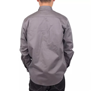 เสื้อเชิ้ตทำงานผู้ชายสีเทา แขนยาว กันน้ำ ทนไฟ ไซส์ใหญ่ ผ้าฝ้าย ระบายอากาศดี มีกระเป๋าหน้าอกสองช่อง ชุดยูนิฟอร์ม แฟชั่น - Product Image 2
