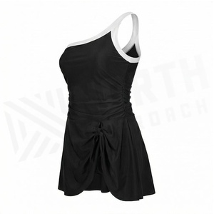 Ensemble de yoga 2 pièces imprimé papillon bleu avec finition dorée, body à col en V profond et jupe portefeuille longueur genou - Product Image 3