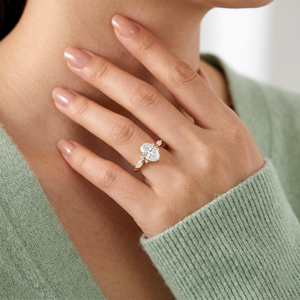Bague de fiançailles personnalisée de luxe en or 14 carats avec moissanite, coupe ovale, bande torsadée, bijoux fins, cadeau pour femme - Product Image 6