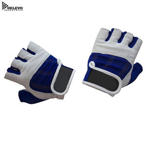 Guantes Deportivos Transpirables de Medio Dedo, Unisex, Color Personalizado, Calidad Superior, para Levantamiento de Pesas, Gimnasio, Fitness, Hechos en Pakistán - Product Image 3