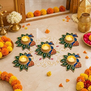 Support de bougie décoratif artisanal à motif paon coloré pour centre de table de mariage et Rangoli au sol - Product Image 4