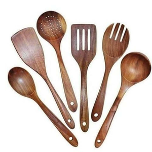 Juego de cubiertos de madera clásico moderno marrón de la India, directo de fábrica, que incluye espátula, colador y cucharón. - Product Image 1