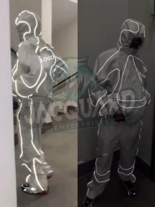 Conjunto de 2 piezas de chaqueta cortavientos de nailon personalizada con cremallera para hombre, estilo urbano, para exteriores, con sudadera con capucha y pantalón. - Product Image 2