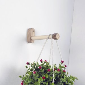 Support mural pour plantes en bois naturel, durable et décoratif, couleur personnalisée pour la décoration intérieure et le suspendre des pots. - Product Image 4